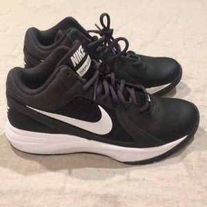 women's nike overplay viii